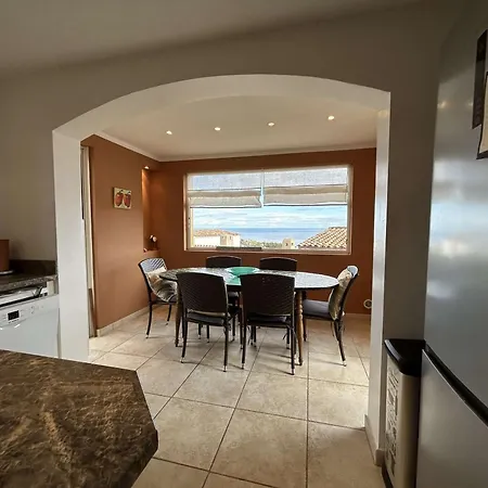Holiday home Mazet 5 Pieces Climatise Avec Vue Mer Panoramique, Club House, Piscine Chauffee Et Plage Privee - Fr-1-226-539