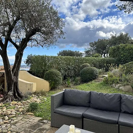 Holiday home Mazet 5 Pieces Climatise Avec Vue Mer Panoramique, Club House, Piscine Chauffee Et Plage Privee - Fr-1-226-539