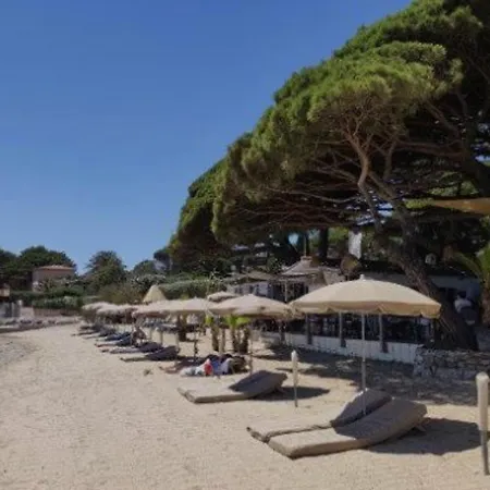 Mazet 5 Pieces Climatise Avec Vue Mer Panoramique, Club House, Piscine Chauffee Et Plage Privee - Fr-1-226-539 * Sainte-Maxime